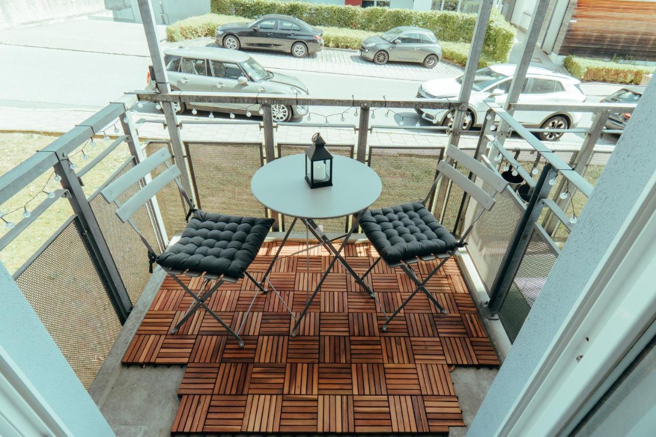 Apartment Modern Und Gemuetlich Ggue. Uni-Passau, Tg-Stellplatz, Balkon ภายนอก รูปภาพ